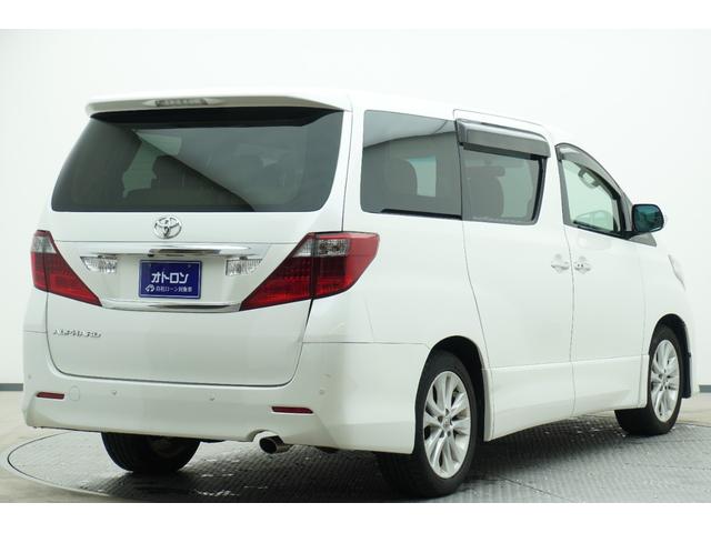 アルファード ２４０Ｓ　リミテッド　ＥＴＣ　バックカメラ　ナビ　ＴＶ　クリアランスソナー　両側電動スライドドア　ＨＩＤ　スマートキー　電動格納ミラー　後席モニター　３列シート　ＣＶＴ　アルミホイール　ＣＤ　ミュージックプレイヤー接続可（4枚目）