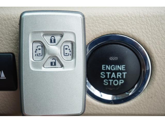 アルファード ２４０Ｓ　リミテッド　ＥＴＣ　バックカメラ　ナビ　ＴＶ　クリアランスソナー　両側電動スライドドア　ＨＩＤ　スマートキー　電動格納ミラー　後席モニター　３列シート　ＣＶＴ　アルミホイール　ＣＤ　ミュージックプレイヤー接続可（18枚目）