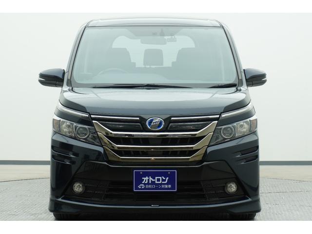 ヴォクシー ハイブリッドＶ　ＥＴＣ　バックカメラ　ＴＶ　オートクルーズコントロール　両側電動スライドドア　ＬＥＤヘッドランプ　スマートキー　シートヒーター　３列シート　ＣＶＴ　アルミホイール　ＣＤ　ＵＳＢ　Ｂｌｕｅｔｏｏｔｈ（2枚目）