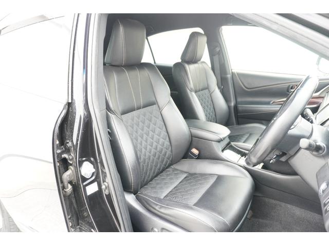 ハリアー プレミアム　バックカメラ　オートクルーズコントロール　レーンアシスト　パワーシート　ナビ　ＴＶ　オートマチックハイビーム　オートライト　電動リアゲート　アルミホイール　スマートキー　アイドリングストップ（7枚目）