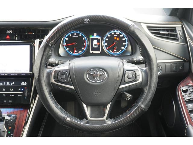 ハリアー プレミアム　バックカメラ　オートクルーズコントロール　レーンアシスト　パワーシート　ナビ　ＴＶ　オートマチックハイビーム　オートライト　電動リアゲート　アルミホイール　スマートキー　アイドリングストップ（10枚目）