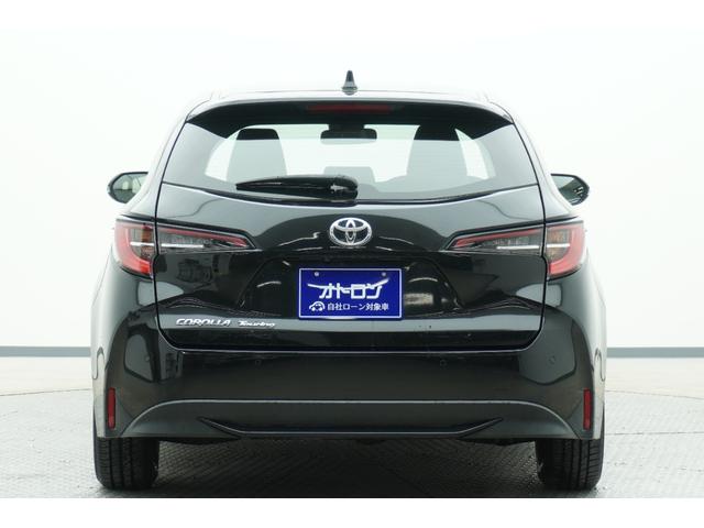 カローラツーリング Ｇ－Ｘ　バックカメラ　ナビ　オートクルーズコントロール　レーンアシスト　衝突被害軽減システム　オートライト　ＬＥＤヘッドランプ　スマートキー　ＣＶＴ　盗難防止システム　衝突安全ボディ　ＡＢＳ　ＥＳＣ　ＵＳＢ（5枚目）