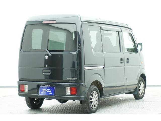 エブリイ ＰＣ　ハイルーフ　ＡＴ　両側スライドドア　キーレスエントリー　盗難防止システム　アルミホイール　エアコン　パワーステアリング　パワーウィンドウ　ＣＤ（4枚目）