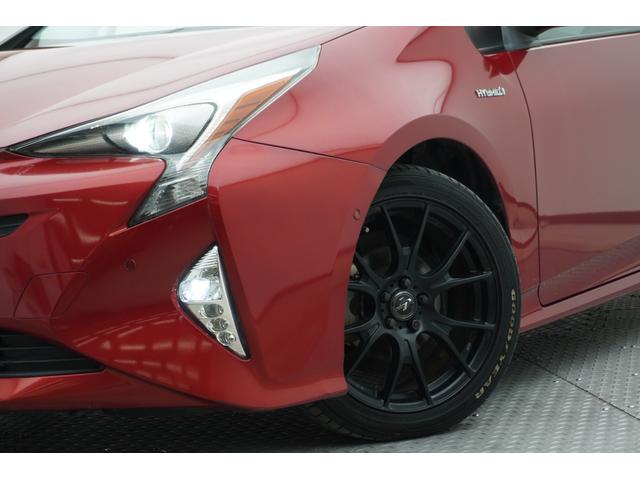 プリウス Ａツーリングセレクション　ドライブレコーダー　クリアランスソナー　レーンアシスト　オートクルーズコントロール　衝突被害軽減システム　バックカメラ　ナビ　ＴＶ　アルミホイール　オートライト　ＬＥＤヘッドランプ　ＣＶＴ（19枚目）