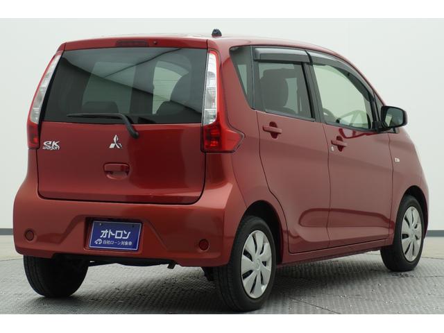 eKワゴン M ナビ キーレスエントリー アイドリングストップ ベンチシート CVT ABS CD DVD再生 USB ミュージックプレイヤー接続可 Bluetooth 衝突安全ボディ エアコン パワーステアリング(4枚目)