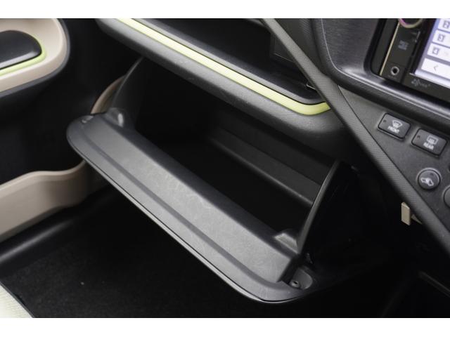 アクア Ｓ　ＥＴＣ　バックカメラ　ナビ　アルミホイール　キーレスエントリー　電動格納ミラー　ＣＶＴ　衝突安全ボディ　ＡＢＳ　ＥＳＣ　ＣＤ　ＤＶＤ再生　ミュージックプレイヤー接続可　エアコン　パワーステアリング（15枚目）