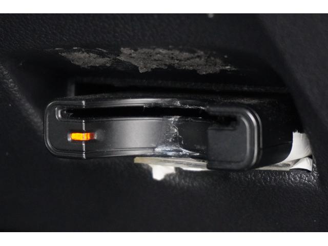 プリウス Ｓ　ＥＴＣ　クリアランスソナー　レーンアシスト　オートクルーズコントロール　衝突被害軽減システム　バックカメラ　アルミホイール　ＬＥＤヘッドランプ　ＣＶＴ　スマートキー　電動格納ミラー　盗難防止システム（15枚目）