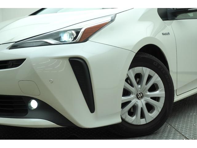 プリウス Ｓ　ＥＴＣ　クリアランスソナー　レーンアシスト　オートクルーズコントロール　衝突被害軽減システム　バックカメラ　アルミホイール　ＬＥＤヘッドランプ　ＣＶＴ　スマートキー　電動格納ミラー　盗難防止システム（20枚目）