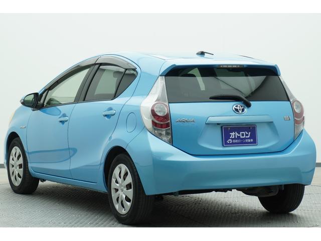 アクア Ｓ　ＥＴＣ　バックカメラ　ナビ　スマートキー　電動格納ミラー　ＣＶＴ　衝突安全ボディ　ＡＢＳ　ＥＳＣ　エアコン　パワーステアリング　パワーウィンドウ（6枚目）