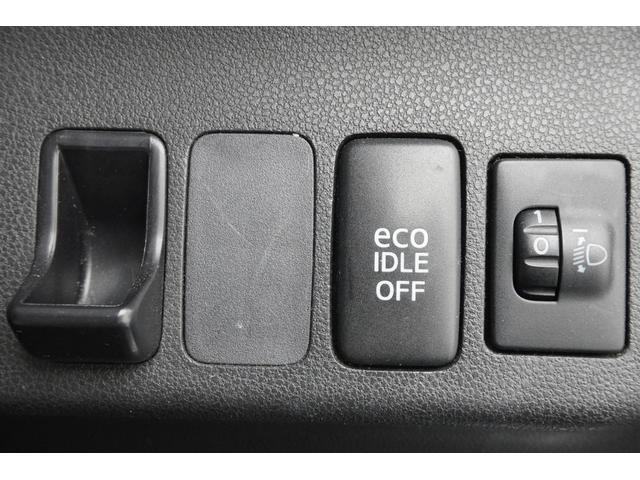 ミラココア ココアプラスＸ　ナビ　ＴＶ　スマートキー　アイドリングストップ　電動格納ミラー　ベンチシート　ＣＶＴ　盗難防止システム　ＡＢＳ　ＣＤ　ＵＳＢ　ルーフレール　衝突安全ボディ　エアコン　パワーステアリング（16枚目）