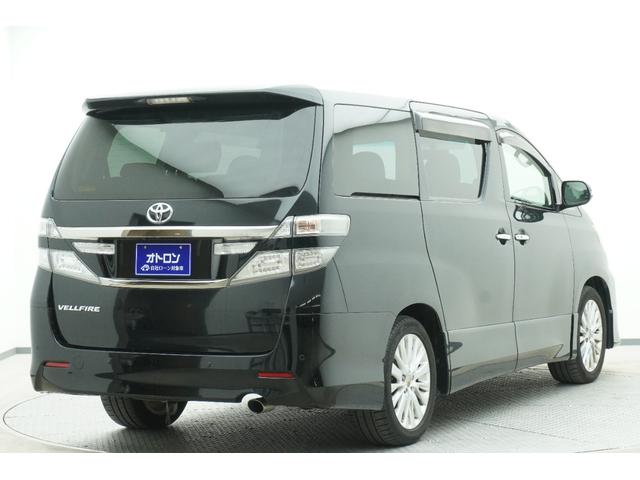 ヴェルファイア ２．４Ｚ　ＥＴＣ　バックカメラ　ＴＶ　両側電動スライドドア　オートライト　ＨＩＤ　スマートキー　電動格納ミラー　後席モニター　３列シート　ＣＶＴ　アルミホイール　ＣＤ　ＤＶＤ再生　ＵＳＢ　Ｂｌｕｅｔｏｏｔｈ（4枚目）