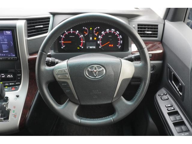 ヴェルファイア ２．４Ｚ　ＥＴＣ　バックカメラ　ＴＶ　両側電動スライドドア　オートライト　ＨＩＤ　スマートキー　電動格納ミラー　後席モニター　３列シート　ＣＶＴ　アルミホイール　ＣＤ　ＤＶＤ再生　ＵＳＢ　Ｂｌｕｅｔｏｏｔｈ（11枚目）