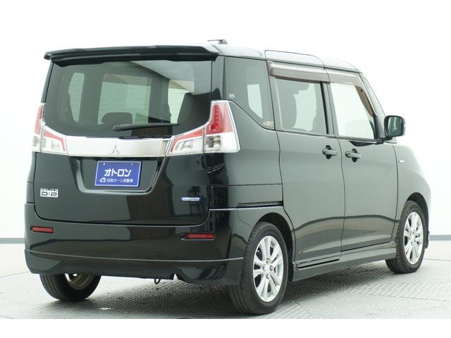 デリカＤ：２ ハイブリッドＭＺ　ＥＴＣ　バックカメラ　ナビ　ＴＶ　オートクルーズコントロール　レーンアシスト　衝突被害軽減システム　両側電動スライドドア　オートライト　ＨＩＤ　スマートキー　アイドリングストップ　電動格納ミラー（4枚目）