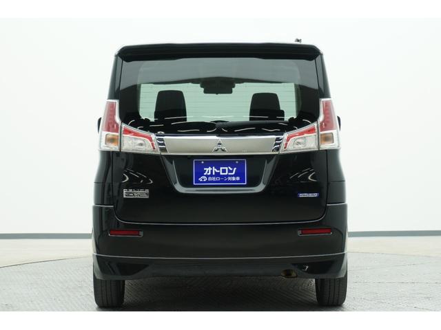 デリカＤ：２ ハイブリッドＭＺ　ＥＴＣ　バックカメラ　ナビ　ＴＶ　オートクルーズコントロール　レーンアシスト　衝突被害軽減システム　両側電動スライドドア　オートライト　ＨＩＤ　スマートキー　アイドリングストップ　電動格納ミラー（5枚目）