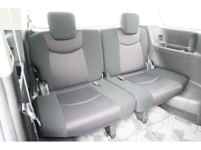 セレナ ハイウェイスター　Ｓ－ハイブリッド　ＥＴＣ　バックカメラ　オートクルーズコントロール　両側電動スライドドア　スマートキー　アイドリングストップ　３列シート　ウォークスルー　ＣＶＴ　アルミホイール　ＣＤ　ＤＶＤ再生　ＵＳＢ（9枚目）