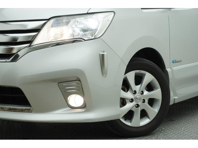 セレナ ハイウェイスター　Ｓ－ハイブリッド　ＥＴＣ　バックカメラ　オートクルーズコントロール　両側電動スライドドア　スマートキー　アイドリングストップ　３列シート　ウォークスルー　ＣＶＴ　アルミホイール　ＣＤ　ＤＶＤ再生　ＵＳＢ（20枚目）