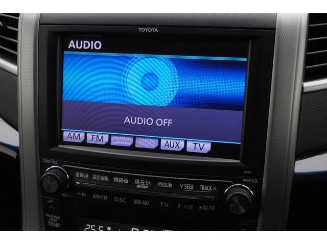 ヴェルファイア ２．４Ｚ　プラチナセレクションＩＩ　４ＷＤ　ＥＴＣ　バックカメラ　ナビ　ＴＶ　クリアランスソナー　両側電動スライドドア　ＨＩＤ　電動リアゲート　スマートキー　後席モニター　３列シート　ＣＶＴ　アルミホイール　ＣＤ　ＤＶＤ再生（15枚目）