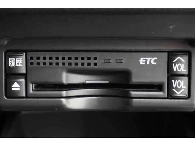 ヴェルファイア ２．４Ｚ　プラチナセレクションＩＩ　４ＷＤ　ＥＴＣ　バックカメラ　ナビ　ＴＶ　クリアランスソナー　両側電動スライドドア　ＨＩＤ　電動リアゲート　スマートキー　後席モニター　３列シート　ＣＶＴ　アルミホイール　ＣＤ　ＤＶＤ再生（16枚目）