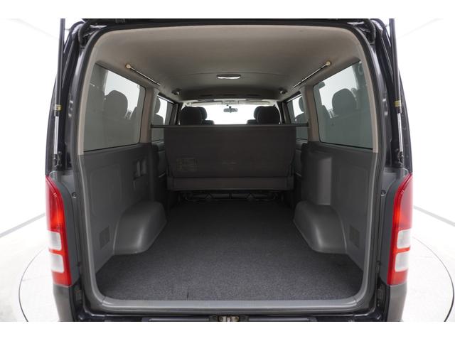 ハイエースバン ロングスーパーＧＬ　ＥＴＣ　両側スライドドア　キーレスエントリー　電動格納ミラー　ＡＴ　ＣＤ　ＭＤ　エアコン　パワーウィンドウ　運転席エアバッグ（18枚目）