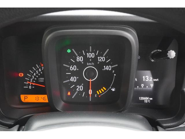 この生活に欠かせないクルマが人生のちょっとしたつまずきで購入できず負のスパイラルから抜け出せない方々がいらっしゃることに気がつきました。オトロンはそんな方を全社員で応援したいと考えています