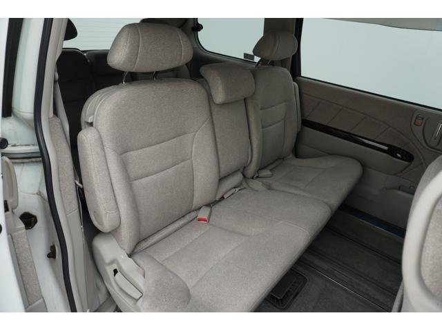 エリシオン Ｘ　ＥＴＣ　ナビ　ＴＶ　両側スライド・片側電動　ＨＩＤ　キーレスエントリー　３列シート　パワーシート　ＡＴ　アルミホイール　ＣＤ　盗難防止システム　衝突安全ボディ　ＡＢＳ　エアコン　パワーステアリング（8枚目）