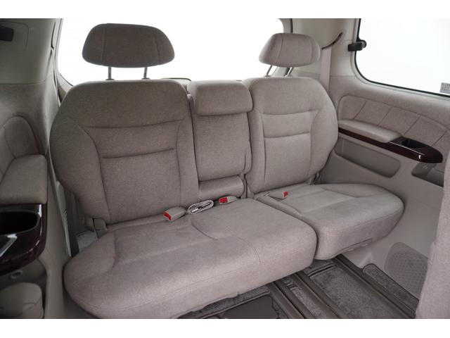 エリシオン Ｘ　ＥＴＣ　ナビ　ＴＶ　両側スライド・片側電動　ＨＩＤ　キーレスエントリー　３列シート　パワーシート　ＡＴ　アルミホイール　ＣＤ　盗難防止システム　衝突安全ボディ　ＡＢＳ　エアコン　パワーステアリング（9枚目）