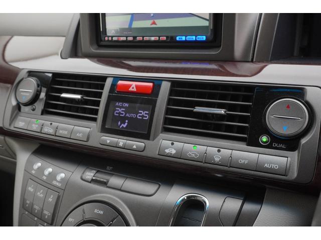 エリシオン Ｘ　ＥＴＣ　ナビ　ＴＶ　両側スライド・片側電動　ＨＩＤ　キーレスエントリー　３列シート　パワーシート　ＡＴ　アルミホイール　ＣＤ　盗難防止システム　衝突安全ボディ　ＡＢＳ　エアコン　パワーステアリング（15枚目）