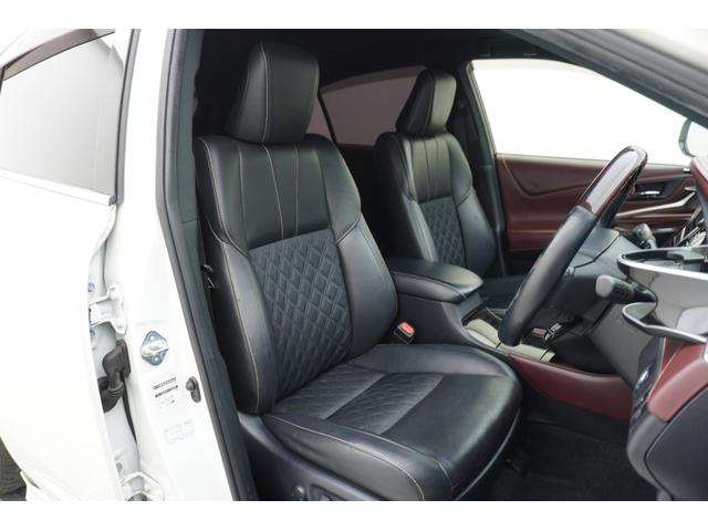 ハリアー プレミアム　アドバンスドパッケージ　全周囲カメラ　クリアランスソナー　オートクルーズコントロール　レーンアシスト　パワーシート　衝突被害軽減システム　ナビ　ＴＶ　オートマチックハイビーム　オートライト　ＬＥＤヘッドランプ　電動リアゲート（7枚目）