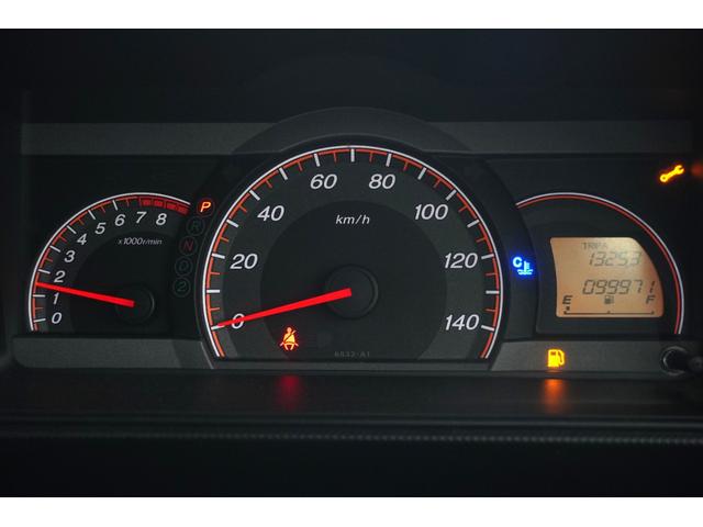 この生活に欠かせないクルマが人生のちょっとしたつまずきで購入できず負のスパイラルから抜け出せない方々がいらっしゃることに気がつきました。オトロンはそんな方を全社員で応援したいと考えています