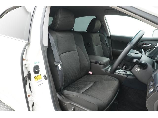 クラウン ３．５アスリート　ＥＴＣ　クリアランスソナー　オートクルーズコントロール　バックカメラ　ナビ　アルミホイール　ＨＩＤ　ＡＴ　スマートキー　盗難防止システム　パワーシート　ＣＤ　ＭＤ　ミュージックプレイヤー接続可（7枚目）