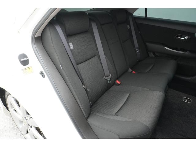 クラウン ３．５アスリート　ＥＴＣ　クリアランスソナー　オートクルーズコントロール　バックカメラ　ナビ　アルミホイール　ＨＩＤ　ＡＴ　スマートキー　盗難防止システム　パワーシート　ＣＤ　ＭＤ　ミュージックプレイヤー接続可（8枚目）