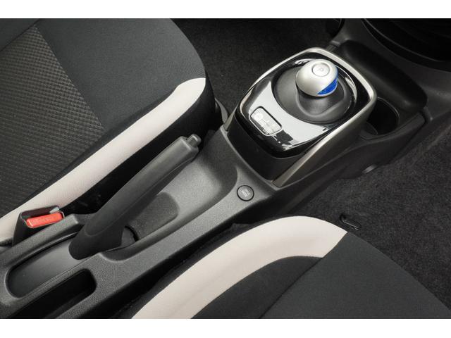 ノート ｅ－パワー　Ｘ　ＥＴＣ　全周囲カメラ　ナビ　ＴＶ　衝突被害軽減システム　スマートキー　ＣＶＴ　盗難防止システム　衝突安全ボディ　ＡＢＳ　ＥＳＣ　ＣＤ　ＵＳＢ　ミュージックプレイヤー接続可　Ｂｌｕｅｔｏｏｔｈ　エアコン（17枚目）