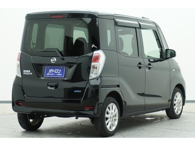 デイズルークス Ｘ　Ｖセレクション　ＥＴＣ　全周囲カメラ　両側スライドドア　ナビ　ＴＶ　衝突被害軽減システム　スマートキー　ベンチシート　ＣＶＴ　盗難防止システム　ＡＢＳ　ＥＳＣ　ＣＤ　ＤＶＤ再生　ＵＳＢ　ミュージックプレイヤー接続可（4枚目）