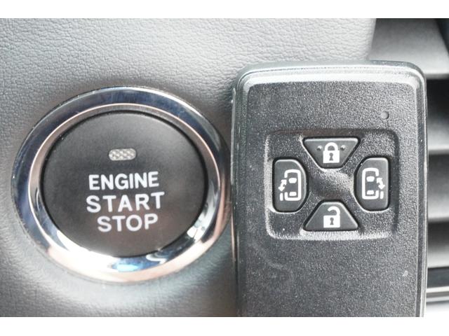 エスティマ アエラス　プレミアム　ＥＴＣ　バックカメラ　ナビ　オートクルーズコントロール　レーンアシスト　衝突被害軽減システム　両側電動スライドドア　ＬＥＤヘッドランプ　スマートキー　後席モニター　３列シート　パワーシート　ＣＶＴ（17枚目）