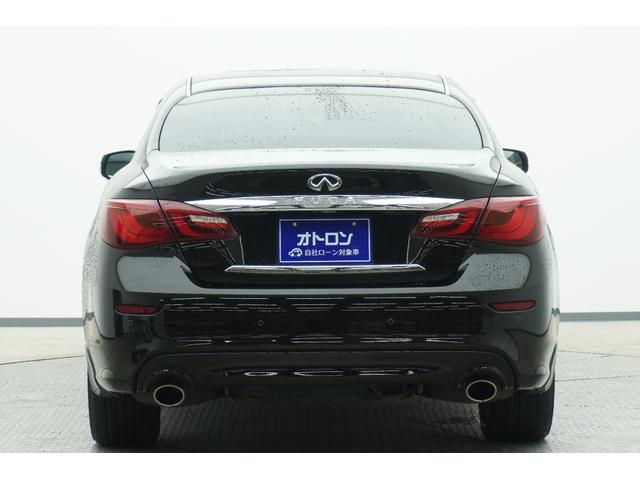 フーガ ３７０ＧＴ　ＦＯＵＲ　４ＷＤ　クリアランスソナー　オートクルーズコントロール　衝突被害軽減システム　全周囲カメラ　ナビ　アルミホイール　オートライト　ＬＥＤヘッドランプ　ＡＴ　スマートキー　電動格納ミラー　盗難防止システム（5枚目）