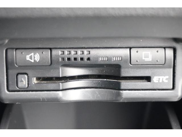 ヴェルファイア 2.4Z ETC バックカメラ TV クリアランスソナー 両側スライド・片側電動 HID スマートキー 電動格納ミラー 3列シート CVT アルミホイール CD DVD再生 盗難防止システム 衝突安全ボディ(16枚目)