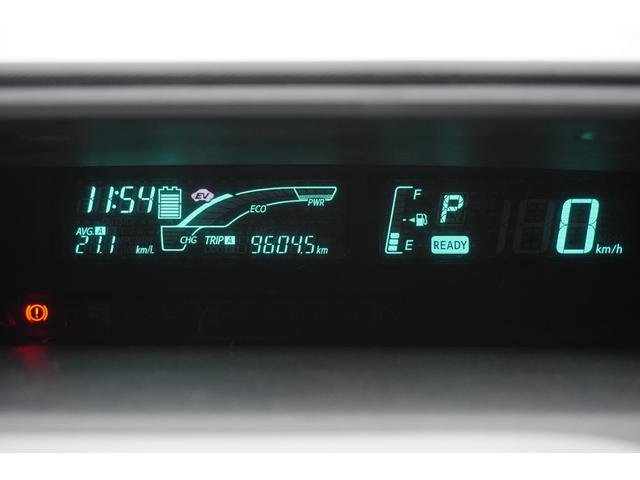 アクア Ｓ　ナビ　ＴＶ　スマートキー　ＣＶＴ　衝突安全ボディ　ＡＢＳ　ＥＳＣ　ＣＤ　ＤＶＤ再生　Ｂｌｕｅｔｏｏｔｈ　エアコン　パワーステアリング　パワーウィンドウ（11枚目）