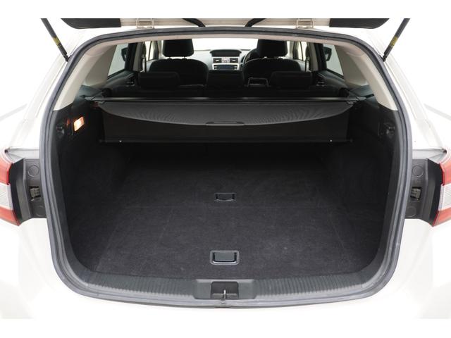 レヴォーグ １．６ＧＴアイサイト　４ＷＤ　ＥＴＣ　バックカメラ　ナビ　ＴＶ　オートクルーズコントロール　レーンアシスト　衝突被害軽減システム　アルミホイール　スマートキー　アイドリングストップ　ＣＶＴ　盗難防止システム　衝突安全ボディ（19枚目）