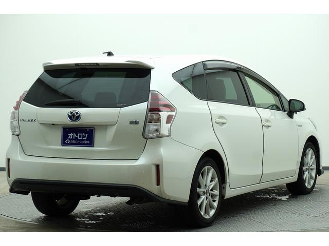 プリウスアルファ Ｇツーリングセレクション　ＥＴＣ　バックカメラ　ＴＶ　オートクルーズコントロール　アルミホイール　ＬＥＤヘッドランプ　パワーシート　スマートキー　ＣＶＴ　盗難防止システム　衝突安全ボディ　ＡＢＳ　ＥＳＣ　ＣＤ（4枚目）