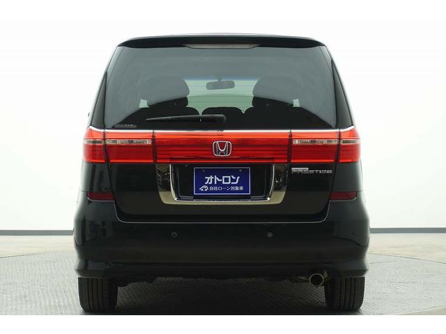 エリシオンプレステージ Ｓ　ＨＤＤナビスペシャルパッケージ　ＥＴＣ　バックカメラ　ナビ　両側スライドドア　ＨＩＤ　キーレスエントリー　電動格納ミラー　後席モニター　３列シート　フルフラット　ＡＴ　アルミホイール　ＣＤ　盗難防止システム　衝突安全ボディ　ＡＢＳ（5枚目）