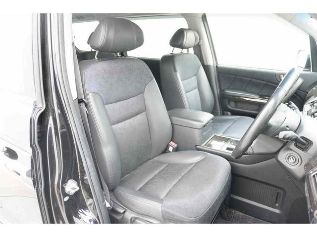 エリシオンプレステージ Ｓ　ＨＤＤナビスペシャルパッケージ　ＥＴＣ　バックカメラ　ナビ　両側スライドドア　ＨＩＤ　キーレスエントリー　電動格納ミラー　後席モニター　３列シート　フルフラット　ＡＴ　アルミホイール　ＣＤ　盗難防止システム　衝突安全ボディ　ＡＢＳ（7枚目）