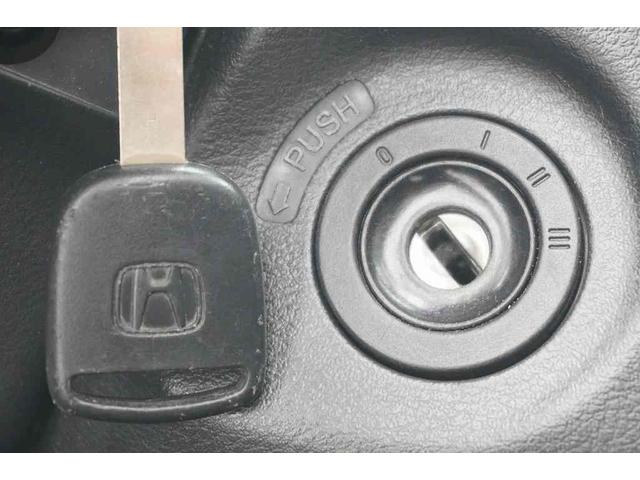 エリシオンプレステージ Ｓ　ＨＤＤナビスペシャルパッケージ　ＥＴＣ　バックカメラ　ナビ　両側スライドドア　ＨＩＤ　キーレスエントリー　電動格納ミラー　後席モニター　３列シート　フルフラット　ＡＴ　アルミホイール　ＣＤ　盗難防止システム　衝突安全ボディ　ＡＢＳ（18枚目）