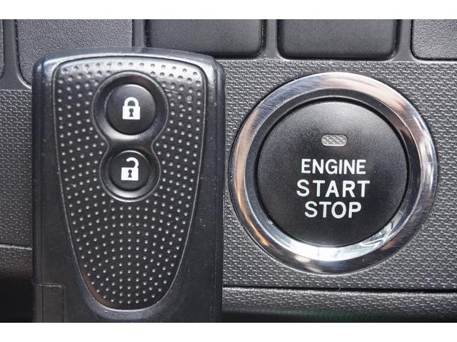 ムーヴ カスタム　Ｘリミテッド　バックカメラ　ナビ　ＴＶ　ＨＩＤ　ＬＥＤヘッドランプ　スマートキー　アイドリングストップ　電動格納ミラー　ベンチシート　ＣＶＴ　盗難防止システム　ＡＢＳ　ＣＤ　ミュージックプレイヤー接続可（18枚目）