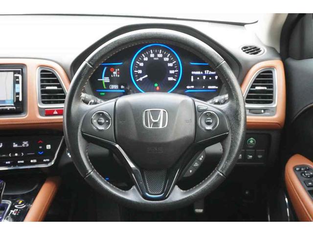 ヴェゼル ハイブリッドＺ　ＥＴＣ　バックカメラ　オートクルーズコントロール　衝突被害軽減システム　ナビ　ＴＶ　ＬＥＤヘッドランプ　アルミホイール　スマートキー　アイドリングストップ　シートヒーター　ＡＴ　盗難防止システム（10枚目）