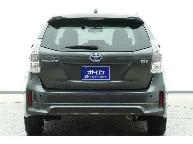 プリウスアルファ Ｓ　ＥＴＣ　バックカメラ　ナビ　ＴＶ　アルミホイール　スマートキー　ＣＶＴ　盗難防止システム　衝突安全ボディ　ＡＢＳ　ＣＤ　Ｂｌｕｅｔｏｏｔｈ　エアコン　パワーステアリング　パワーウィンドウ（5枚目）