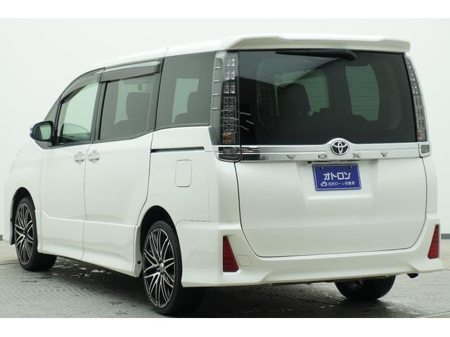 ���O�ɂ��A���𒸂���Γ��ЃX�^�b�t���Ŋ��̑�_�w�܂ł̑��}�������Ē����܂��B