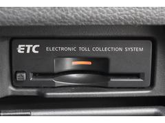 ���ʼ����墣�������Ƥ������ξ���Ф��ơ��������᤭�ڤӼ���Υ롼�९�꡼�˥󥰤�»ܤ��Ƥ���ޤ��������ޤ����ˤ��Ƥ���ŹƬ���¤٤Ƥ���ޤ��� 4