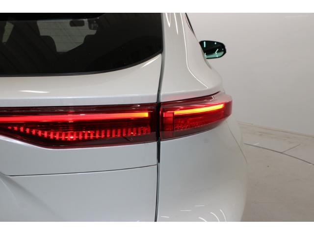 ハリアー Ｚ　レザーパッケージ　禁煙車　純正１２．３型ナビ　全周囲カメラ　フルセグ　ＪＢＬサウンド　ブラウン内装　黒本革シート　シートヒーター＆ベンチレーション　レーダークルーズ　デジタルミラー　電動リヤゲート　ＢＳＭ　ＥＴＣ（13枚目）