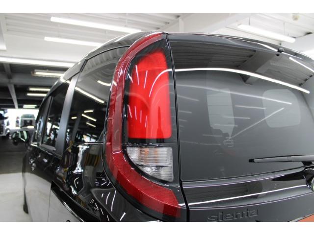 シエンタ ハイブリッドＧ　現行型　禁煙　８インチディスプレイオーディオ　バックモニター　セーフティセンス　ブラインドスポットモニター　レーダークルーズコントロール　両側電動スライドドア　オートマチックハイビーム　ＥＴＣ　ＵＳＢ（17枚目）