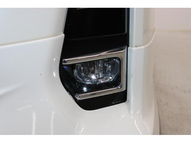 ノア Ｓｉ　ダブルバイビーＩＩ　後期型　禁煙車　モデリスタフルエアロ　後席モニター　カロッツェリアナビ　バックカメラ　フルセグ　メーカーＯＰハーフレザーシート　両側電動　クルーズコントロール　セーフティセンス　クリアランスソナー（18枚目）